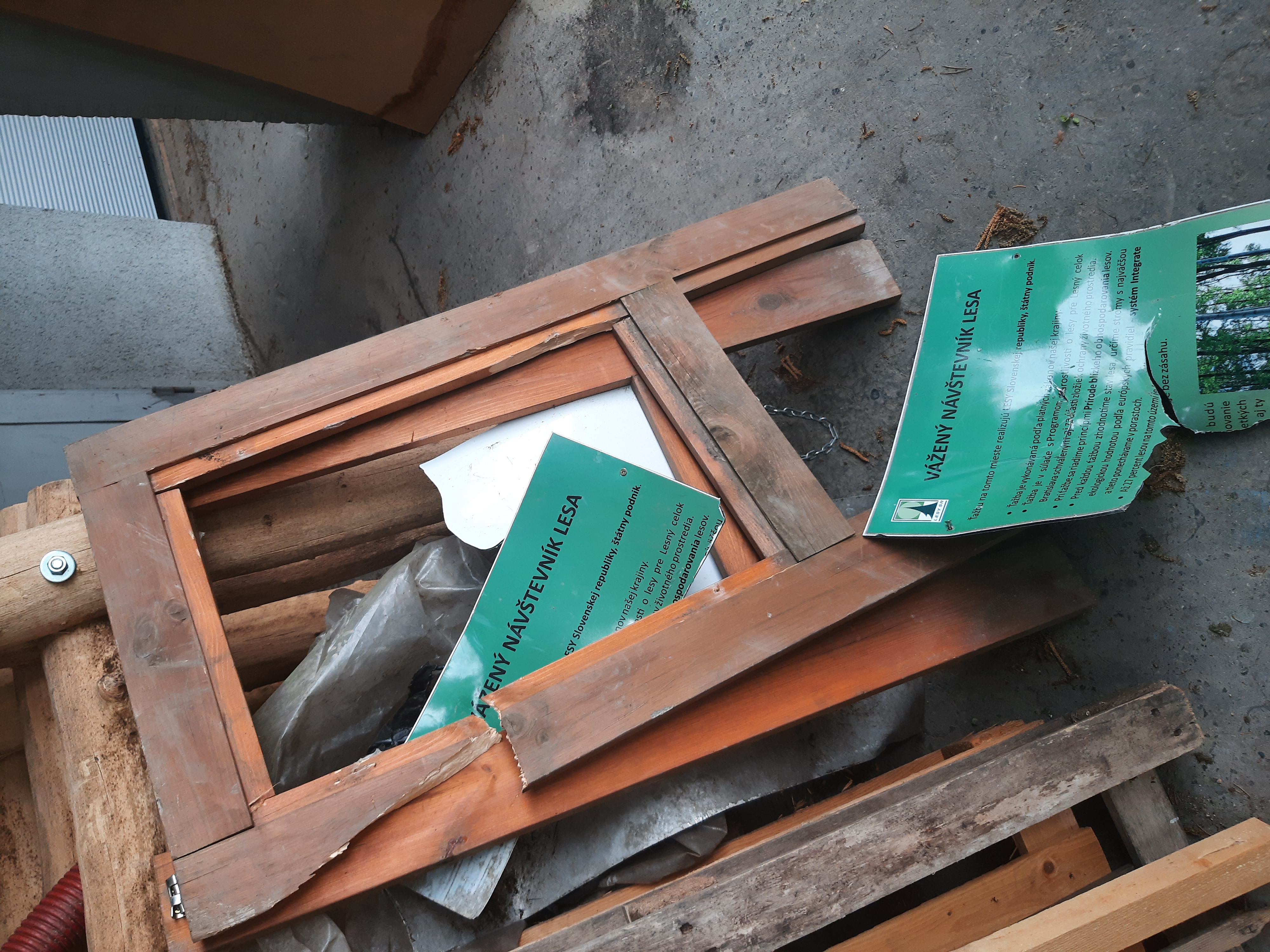 tabula znicena lokalita stanisko 2023 | WebJET CMS