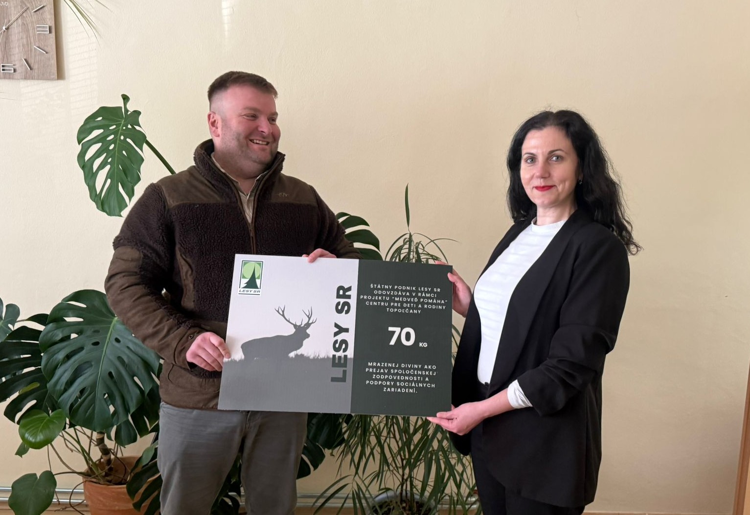 keď medveď pomáha