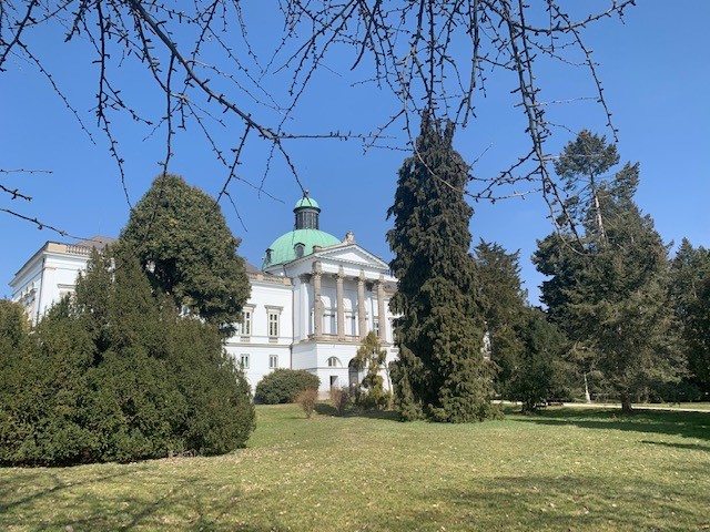 zámok Topoľčianky zámok Topoľčianky