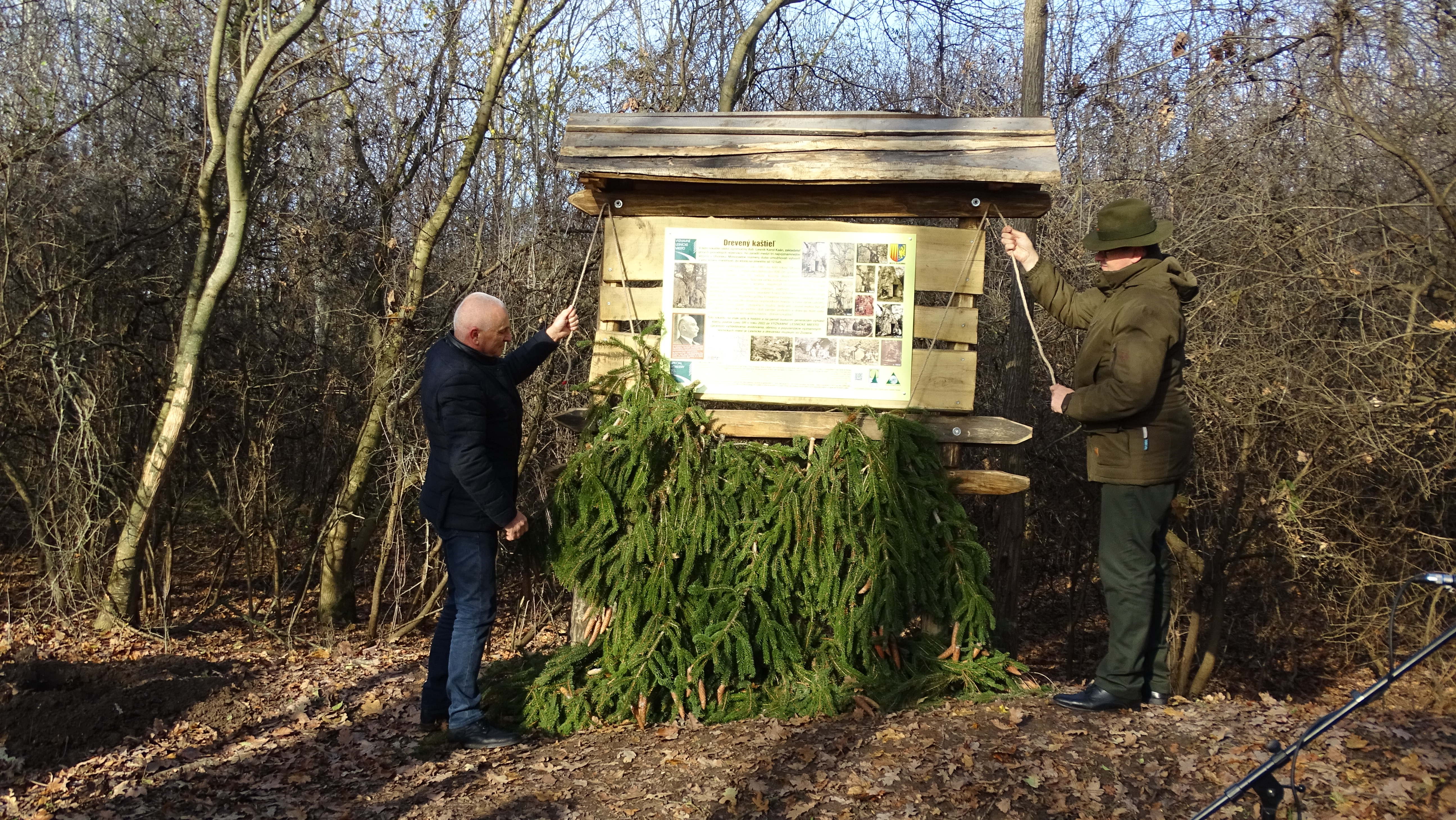 VLM Drevený kaštieľ VLM Drevený kaštieľ
