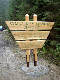 Logo symbolického lesníckeho cintorína v Čiernom Balogu