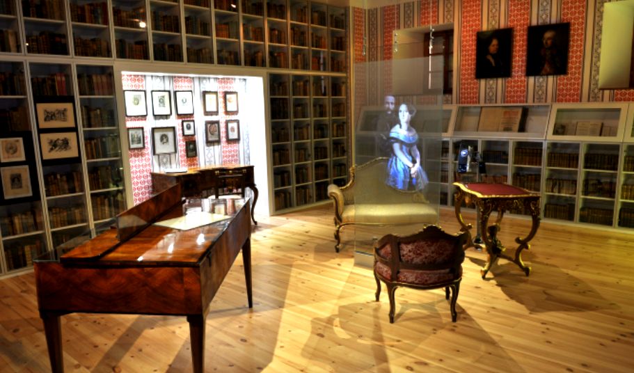 Expozícia Rodina Ostrolúcka a Ľ. Štúr